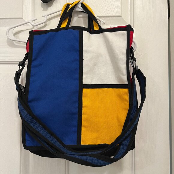 Tokiké *Colorblock Expandable Tote* | Geometric | Dust Bag Included | Adjustable - Picture 4 of 16